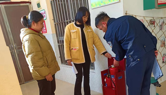 乐业县幼平乡：拧紧“三线”，守住新学期校园安全阀